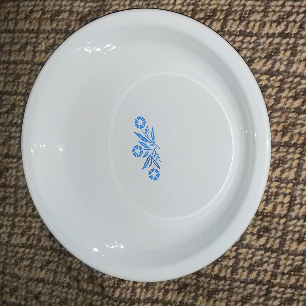 Corningware White Cornflower Blue Floral Accent.